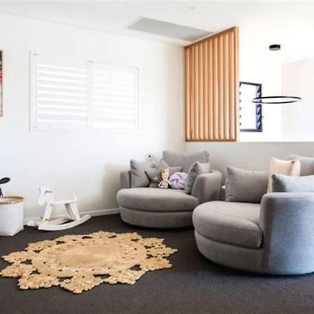 Beachside Buddina Luxury Family House 5 Bedrooms エクステリア 写真