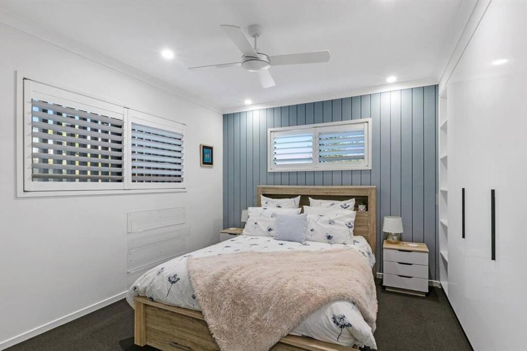Beachside Buddina Luxury Family House 5 Bedrooms エクステリア 写真
