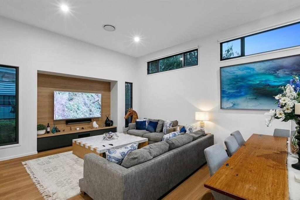 Beachside Buddina Luxury Family House 5 Bedrooms エクステリア 写真