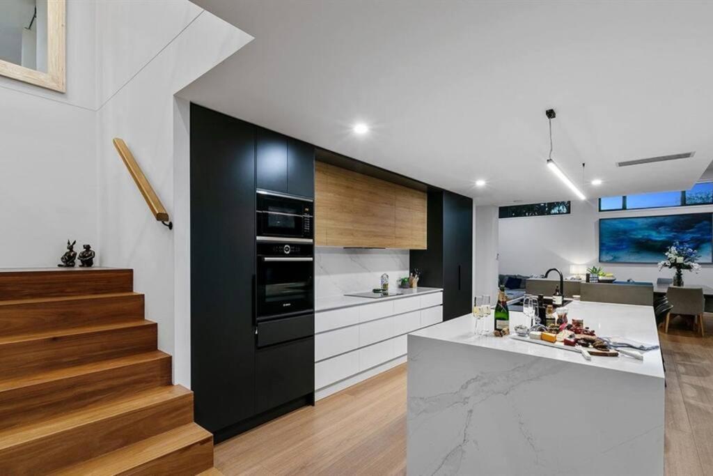 Beachside Buddina Luxury Family House 5 Bedrooms エクステリア 写真