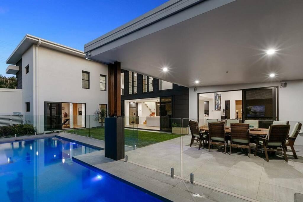 Beachside Buddina Luxury Family House 5 Bedrooms エクステリア 写真