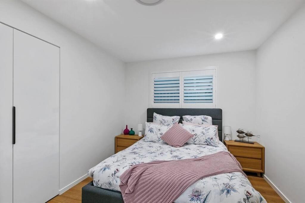 Beachside Buddina Luxury Family House 5 Bedrooms エクステリア 写真